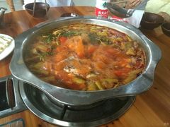 -苗家恒灵酸汤鱼-跳水牛肉连锁店(凯里总店)