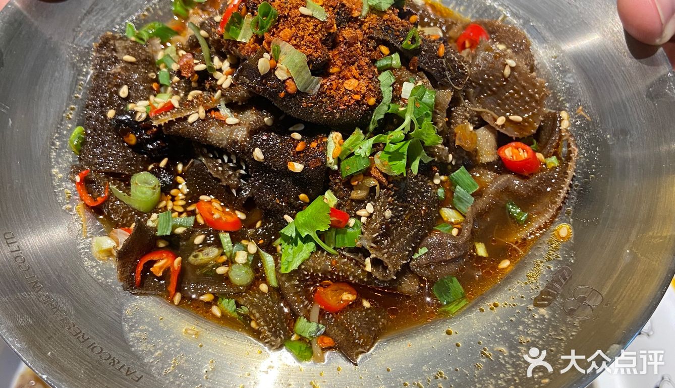 因为我不吃牛杂 就点了一个牛腩煲