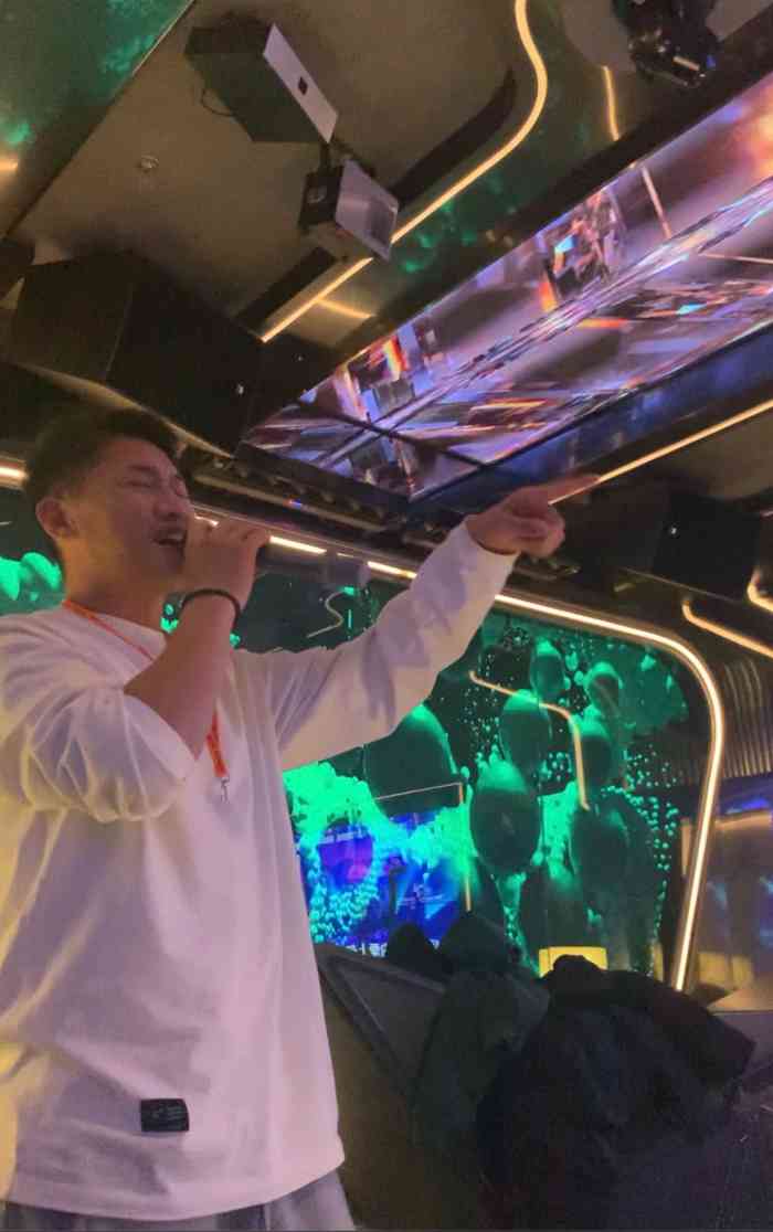 mago(南京西路店)-"某美女生辰,于是选了这里,别说,这里应有.