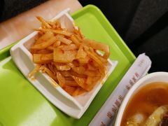 -卓雅桂林米粉