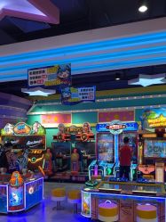 -LuckyStar幸运星家庭娱乐中心(东莞国贸店)