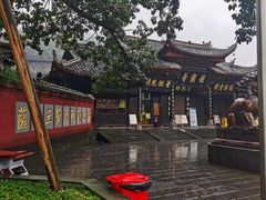 -峨眉山报国寺