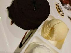 -LENBACH兰巴赫西餐啤酒坊(大连东港店)
