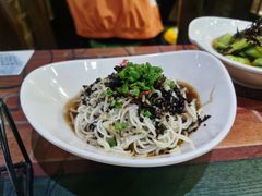 -龙虾风暴(松江店)