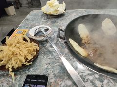 -三里屯土灶炖公鸡地锅鸡(江东店)