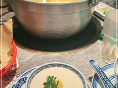 -禄婶鸡煲·打边炉