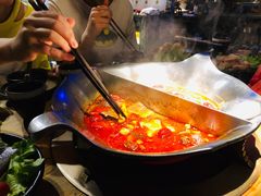 台式麻辣锅-湊湊火锅·茶憩(杭州湖滨银泰in77店)