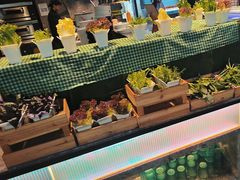 -曼格活海鲜·牛排自助(光明蓝鲸店)