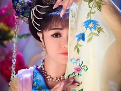 -九月鹰飞汉服摄影工作室