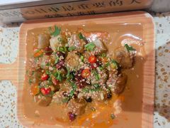 -小董哥烤串·爆汁大油边(故宫店)