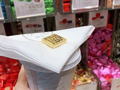 -VENCHI 闻绮(上海佛罗伦萨小镇店)
