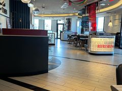 -必胜客(绿地新都会店)