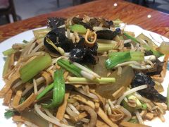 -满堂春特色餐馆