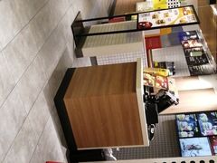 -麦当劳(百联西郊购物中心店)