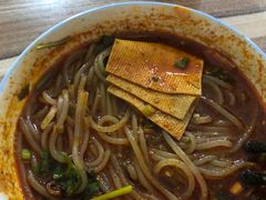 -老字号杨坡红油米线腊汁肉夹馍(东四道巷店)
