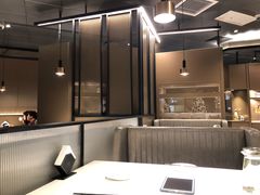 大堂-小放牛炒菜馆(裕华万达店)