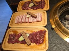 -炉石六本目·冰鲜和牛炭火烤肉·寿喜烧店(梅江店)