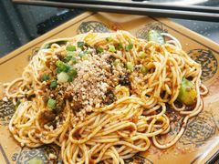 -上上签·冷锅串串(六灌路店)