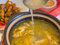 -品鲜村农家菜·阳澄湖大闸蟹(总店)