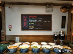 自助调料区-纸盐河码头火锅(十八梯店)