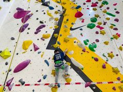 -问山MountQuest攀岩馆