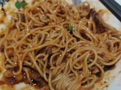 -兵哥豌豆面(雅颂居店)