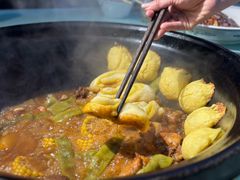 -鱼窝棚柴火铁锅炖(富山屯店)