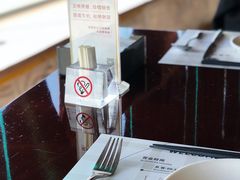 -荣誉国际酒店-云顶旋转餐厅