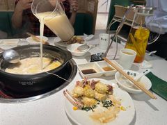 -粤小煲鲜汤猪肚鸡(丹尼斯二天地店)