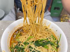 -重庆小面·抄手(解放碑好吃街店)