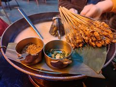 -何师烧烤Pro ·江湖川菜·小龙虾·精酿啤酒(太古里旗舰店)