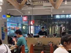 -黄记煌三汁焖锅(欢乐海岸店)