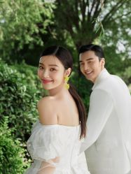 -至臻微拉婚纱摄影