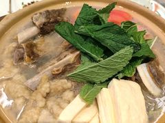 丽江腊排骨锅-一坐一忘云南菜(卓悦中心)