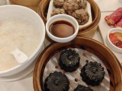 -万山楼海鲜酒家·二十三年老字号