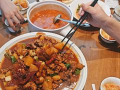 -俭寨大盘鸡·手抓肉·烧烤新疆菜(乌苏路店)