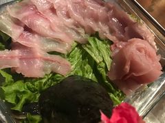 -大匠工房古船木艺术餐厅·猪肚鸡专门店(长白仙岛店)