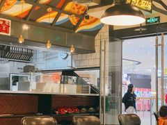 大堂-Tubestation站点比萨(高新万达ONE店)