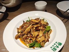 -费大厨辣椒炒肉(吉联MALL店)