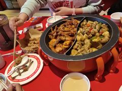 -多嘴超级肉蟹煲(中街恒隆故宫店)
