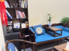 -三承堂经络·艾灸养生馆