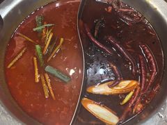 -黔哆哆地摊酸汤火锅(清湖店)