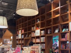 -百新书局(尚悦湾店)