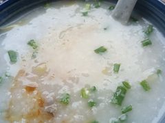 皮蛋瘦肉粥-佳瑜肠粉(总店)