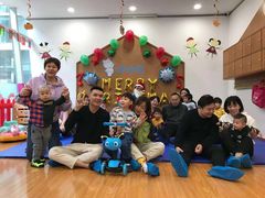 -抱抱熊托育中心(大悦城店)