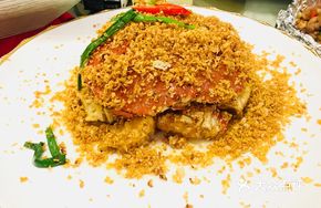 Breeze Bay Fried Long-legged Crab