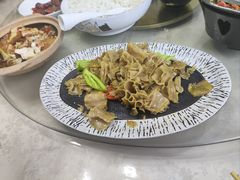 -天天向上素食餐厅(五台山店)