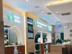 大堂-胡氏大盘鸡新疆菜(石岗店)