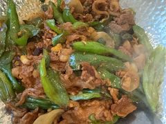 -湘当有饭剁椒鱼头(昆山招商花园城店)