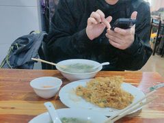 -建国蚵煎蚵面